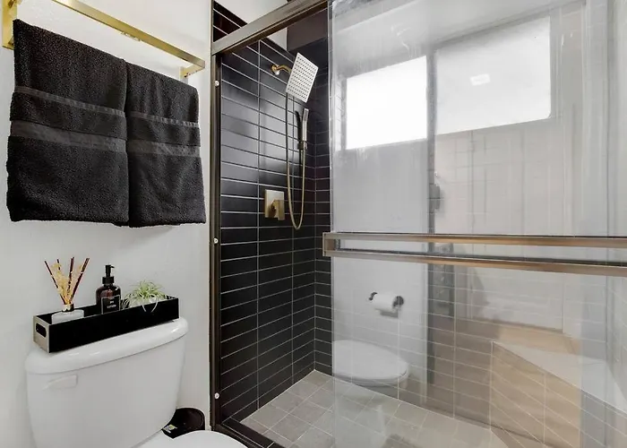 Lux Fun Zone - Sleeps 16 * Mesa